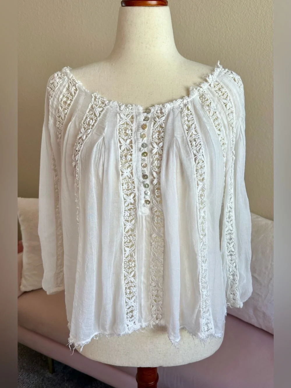 Free People FP One Blouse White Boho Victorian Romantic Peasant Top Raw Edge M